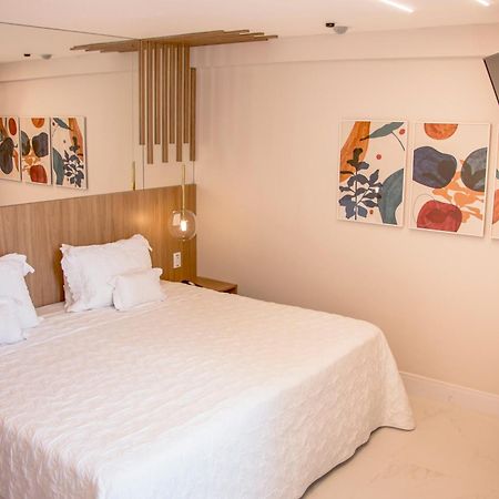 Ramada Hotel & Suites Campos Pelinca Кампус-дус-Гойтаказис Экстерьер фото